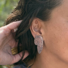 Load image into Gallery viewer, Cicada Wing Studs