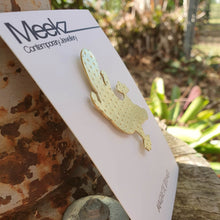 Load image into Gallery viewer, Platypus Magnetic Brooch on packaging card showing how thick the brooch is