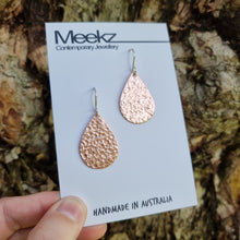 Load image into Gallery viewer, 1 Tier Geometric Drop Earrings - Tear Drop