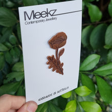 Load image into Gallery viewer, Poppy Brooch