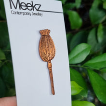 Load image into Gallery viewer, Poppy Seed Brooch