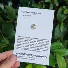 Load image into Gallery viewer, Poppy Seed Brooch