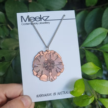 Load image into Gallery viewer, Poppy Necklace
