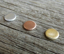 Load image into Gallery viewer, 3 Metal Options - Aluminium, Brass and Copper for Heart Hoop Earrings