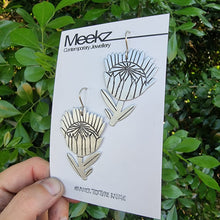 Load image into Gallery viewer, King Protea Flower Drop Earrings Side View