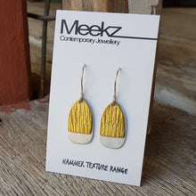 Load image into Gallery viewer, Double Drop Earrings Egg Brass Lines with Aluminium