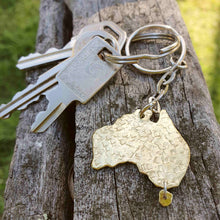 Load image into Gallery viewer, Australiana - Keychain - Australia Map on keys