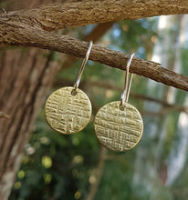 Load image into Gallery viewer, Large Round Drop Earrings - Cross Hatch Brass