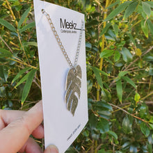 Load image into Gallery viewer, Monstera Leaf Necklace on card side view 1