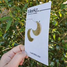 Load image into Gallery viewer, crescent moon hoop earrings side detail