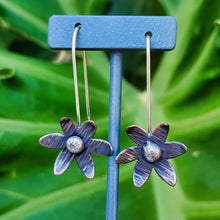 Load image into Gallery viewer, Silversmithing - Textured Silver Earrings @MKZ HQ (28th June 2026)
