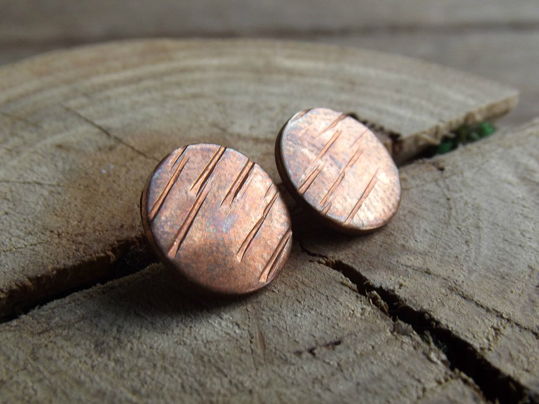 Small 6mm Studs - Textured