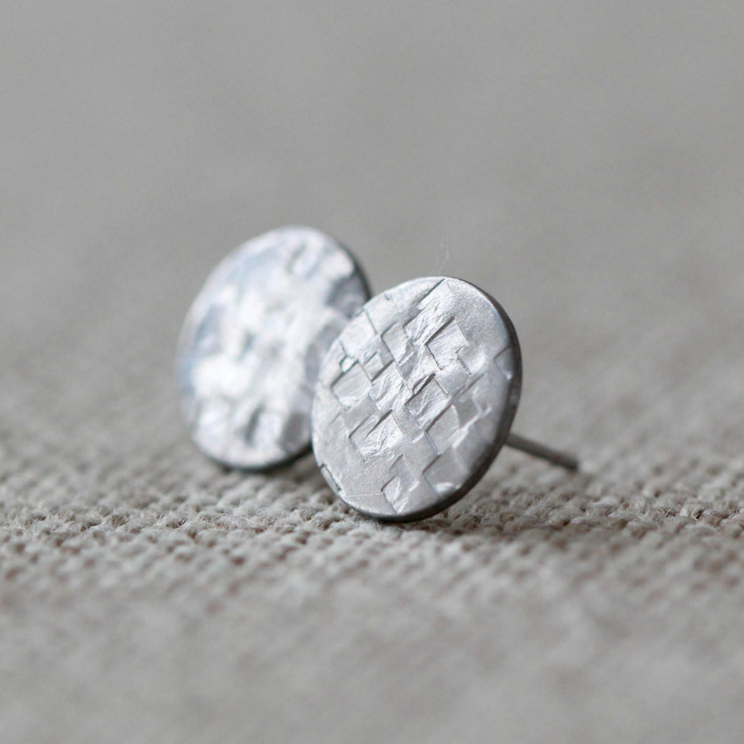 Medium 8mm Studs - Textured
