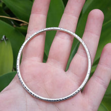 Load image into Gallery viewer, Round Sterling Silver Bangles

