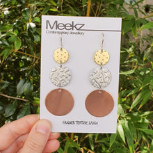 Load image into Gallery viewer, 3 tier ascending circle earrings brass dots, aluminium splash backing and copper no texture
