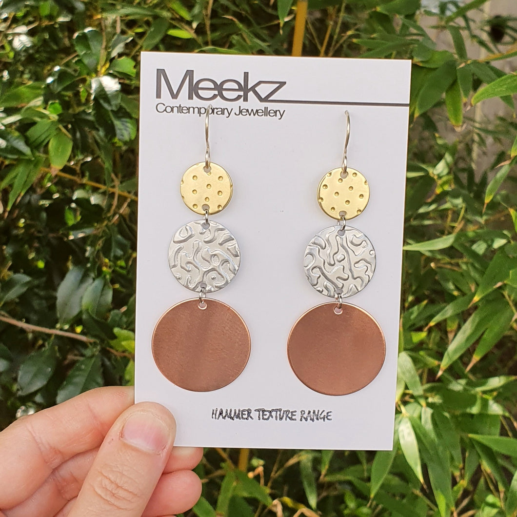 3 tier ascending circle earrings brass dots, aluminium splash backing and copper no texture